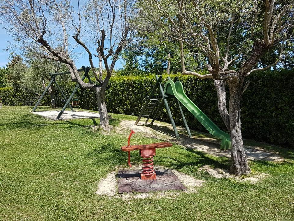 Agriturismo Fiore Di Campo Fermo Ngoại thất bức ảnh