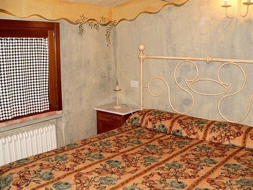 Agriturismo Fiore Di Campo Fermo Ngoại thất bức ảnh