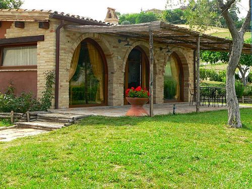 Agriturismo Fiore Di Campo Fermo Ngoại thất bức ảnh